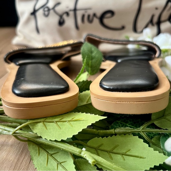 NEW Rhinestone & Chain Sandals - Picture 8 of 10